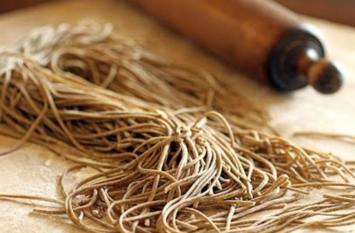 How to Make Noodles At Home,Homemade Noodles,Quick \u0026 Easy Recipes,Easy home made noodles,Simple way to made noodles,Noodles,Egg noodles,Veg Noodles Recipe,Noodles making,Noodles in indian style,Easy Quick Veg Noodles Recipe,Noodle (Food),Cooking,Recipe,Kitchen,Restaurant,Noodle (Ingredient),homemade,homemade noodle,homemade noodles,noodle soup,china,chinese,Food,Chinese Food (Cuisine),easy chinese food,easy chinese cooking