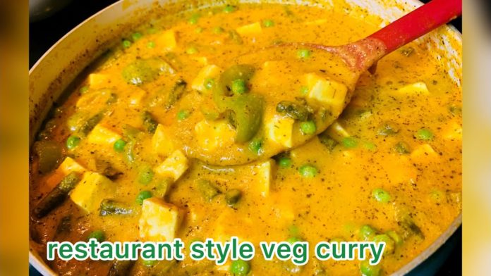 Veg kadai curry,Vegetable Masala curry for roti,Sreemadhu kitchen,Kadai masala,Vegetable curry,Mixed vegetable curry,Restaurant style vegetable curry at home,How to make restaurant style veg curry at home,Tasty masala curry,Veg masala with creamy gravy,Vegetable curry for chapathi,Veg Kadai masala