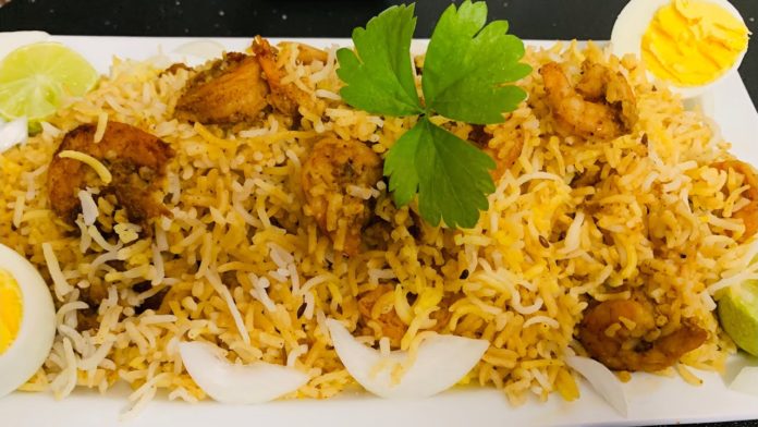 Tagsnprawn biryani,prawn biryani recipe,shrimp biryani recipe,prawns biryani,shrimp biryani,prawns dum biryani,prawns dum biryani recipe,hyderabadi style prawns biryani,shrimp dum biryani recipe,Prawn biryani in Telugu,Prawn biryani recipe in telugu,Prawn biryani recipe in Hindi,Prawn biryani restaurant style,Prawns biryani tayari vidhanam,How to make prawn biryani in telugu,Andhra prawn biryani,Royyala biryani In Telugu,sreemadhu kitchen,sree madhu,prawns