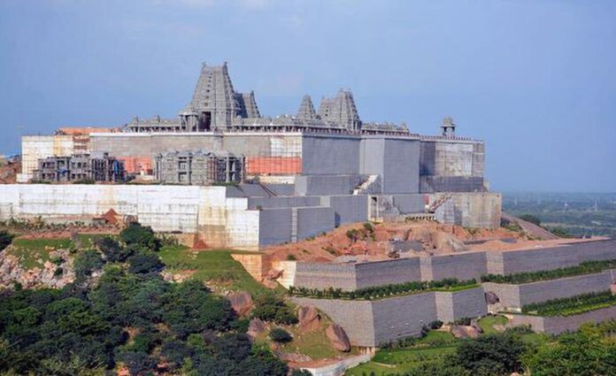 Similar To TTD Board Yadadri Temple Board, Similar To TTD Board, Yadadri Temple Board Similar To TTD Board, Yadagirigutta Temple, TTD-like Body For Yadadri Temple, CM Revanth Reddy, Good News For Yadadri Devotees, TTD Board, Yadadri Temple Board, Temple Board For Yadagirigutta, Telangana, TS Politics, TS Live Updates, Political News, Mango News, Mango News Telugu