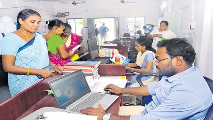 Purge Of Secretariat Employees, Chandrababu, Finance Minister Payyavula Keshav, Jana Sena, Secretariat Employees, TDP, YCP, Secretariat, Latest Secretariat News, Secretariat Live Updates, Andhra Pradesh, CM Chandrababu, Pawan Kalyan, AP Live Updates, AP Politics, Political News, Live Updates, Breaking News, Headlines, Live News, Mango News, Mango News Telugu