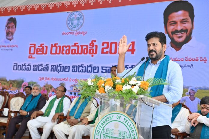 Flood Of Loan Waiver Applications, Loan Waiver Applications, CM Revanth Reddy, Farmers Are Still Worried, Flood Of Loan Waiver Applications, Loan Waiver, Rythu Runa Mafi, Crop Loan Waiver, Latest Rythu Runa Mafi News, Runa Mafi News Update, Crop Loan, Revanth Reddy, Telangana, TS Politics, TS Live Updates, Political News, Mango News, Mango News Telugu