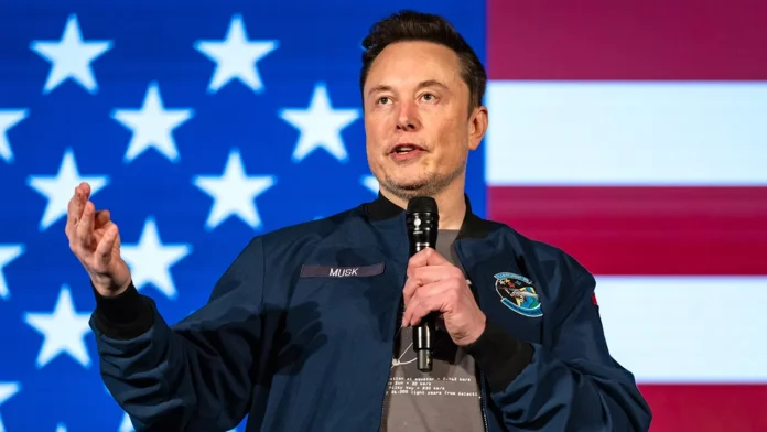 Musk Is The First Billionaire To Cross 300 Billion, First Billionaire To Cross 300 Billion, 300 Billion, Amazon Founder Jeff Bezos, Bernard Arnault And Family, Meta CEO Mark Zuckerberg, Musk Is The First Billionaire To Cross $300 Billion, Oracle CEO Larry Ellison, Tesla Elon Musk, Billionaire, National News, International News, Live Updates, Breaking News, Headlines, Live News, Mango News, Mango News Telugu