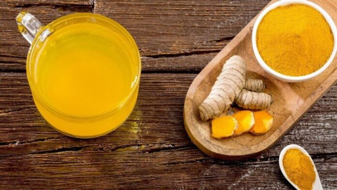 Can You Lose Weight By Mixing Honey And Turmeric, Can You Lose Weight, Mixing Honey And Turmeric For Lose Weight, Honey, Lose Weight By Mixing Honey And Turmeric?, Turmeric, Weight Loss, Weight Loss Tips, Weight Loss Meal Plan, Faster Way To Fat Loss, Weight Loss Food, Health News, Health Tips, Healthy Food, Healthy Diet, Fitness, Mango News, Mango News Telugu