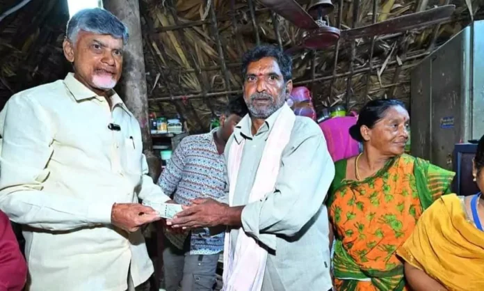 CM Chandrababu Prepares Coffee A Heartwarming Gesture Amid Pension Distribution, CM Chandrababu Prepares Coffee, A Heartwarming Gesture, Amid Pension Distribution, Chandrababu Naidu, NTR Bharosa, Pension Distribution, Social Welfare Programs, Andhra Pradesh, AP Live Updates, AP Politics, Political News, Live Updates, Breaking News, Headlines, Live News, Mango News, Mango News Telugu