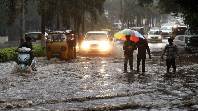 Key Instructions For Farmers In These Districts, Key Instructions For Farmers, Key Instructions To These Districts, AP Weather, Heavy Rains, Light Rains, Rains, Alert For AP, IMD Weather Alerts, Rain Alert, IMD, IMD Alert, Officials Have Been Alerted, Heavy Rain Are Falling Across AP, Heavy Rain In AP, Weather Report, Red Alert, AP, Heavy Rain, Andhra Pradesh, AP Rains, AP Live Updates, Political News, Mango News, Mango News Telugu