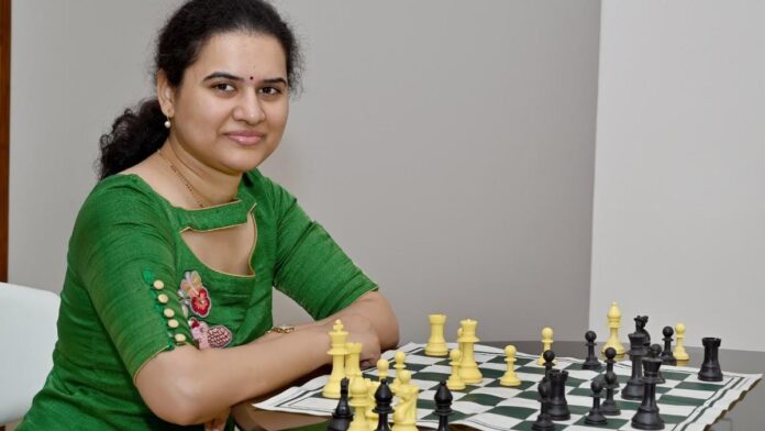 Koneru Humpy Creates History Again Crowned World Rapid Chess Champion, Koneru Humpy Creates History, World Rapid Chess Champion, Chess, Arjun Erigaisi’s Performance, Indian Chess Achievements, Koneru Humpy Wins Again, Viswanathan Anand On Humpy, World Rapid Chess Championship 2024, India, National News, BJP, PM Modi, Live Updates, Breaking News, Live News, Mango News, Mango News Telugu