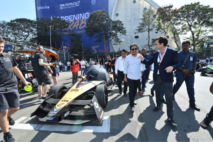 Formula E Racing Case ED Summons To KTR Sparks Controversy, KTR Sparks Controversy, Formula E Racing Case, ED Summons To KTR, Enforcement Directorate, Formula E Racing Scandal, KTR Investigation, Money Laundering, Telangana Politics, Formula E Car Case, E Formula Race, KTR, KTR E Formula Case, Hyderabad Live Updates, Latest Hyderabad News, Telangana, TS Politics, TS Live Updates, Political News, Mango News, Mango News Telugu