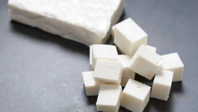 Fake Paneer In The Market Its Better To Test It And Eat It
