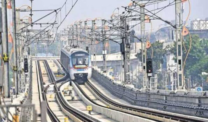 Progress In The Metro Train Issue In The Old City, Progress In The Metro, Metro Train Issue In The Old City, Hyderabad, Metro, Metro MD NVS Reddy, Old City Metro Progress, Old City Metro Progress Compensation And Demolition, Compensation Process, Hyderabad Metro, Infrastructure Projects, Metro Expansion, Old City Development, Metro Extended, Hyderabad Metro, Hyderabad Metro Extended, Metro Journey, Metro Expansion, Hyderabad Metro's 70 Km Expansion, Hyderabad Metro Phase 2, HMR, Revanth Reddy, Hyderabad, Hyderabad Live Updates, Latest Hyderabad News, Telangana, TS Politics, TS Live Updates, Political News, Mango News, Mango News Telugu