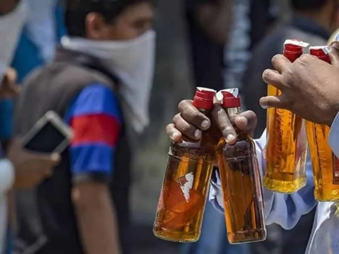 Liquor Floods New Year Week Brings Record Revenue To Telangana, Liquor Floods, New Year Week Brings Record Revenue To Telangana, Liquor Record Revenue To Telangana, Telangana Liquor Revenue, Alcohol Consumption Trends, Excise Department Record, New Year Celebrations, Revenue From Liquor, Telangana Liquor Sales, New Year, Night Of December 31St, Telangana Government, Hyderabad Live Updates, Latest Hyderabad News, Telangana, TS Politics, TS Live Updates, Political News, Mango News, Mango News Telugu