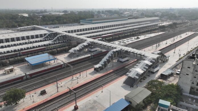 Cherlapalli Railway Terminal, Railway Terminal, Railway Terminal Cherlapalli, Hyderabad, Kacheguda Railway Station, Nampally Railway Station, Secunderabad Railway Station, IRCTC, Trains, South Central Railway, Latest Railway News, Railway Live Updates, Indian Railways, Travel Updates, National News, India, PM Modi, Hyderabad Live Updates, Latest Hyderabad News, Telangana, TS Politics, TS Live Updates, Political News, Mango News, Mango News Telugu