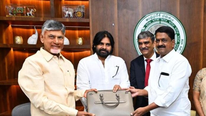 Major Decision On AP Assembly Budget Sessions Whats To Come, Major Decision On AP Assembly Budget, AP Assembly Budget Sessions, AP Assembly, Budget Sessions, Assembly Sessions, Budget, Cabinet Meeting, Welfare Schemes, Assembly, Andhra Pradesh, AP Live Updates, AP Politics, Political News, Live Updates, Breaking News, Headlines, Live News, Mango News, Mango News Telugu