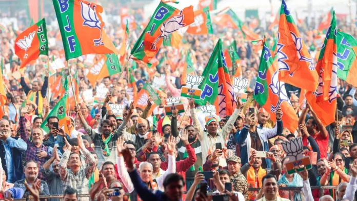 Whoever Gets The Delhi CM Seat, Delhi CM Seat, Delhi News CM, Delhi Elections, Delhi Elections, Kejriwal Loss, BJP Victory In Delhi, AAP Setback, BJP Victory, Vote Counting, Assembly Elections, Delhi Exit Polls, Kejriwal, Modi, PM Seat, PM Modi, Delhi Elections, Delhi Exit Polls, Exit Polls, Delhi Elections Results, Assembly Elections, India Alliance, Delhi, Delhi Polls, Delhi Assembly Elections, National News, Live Updates, Breaking News, Headlines, Live News, Mango News, Mango News Telugu