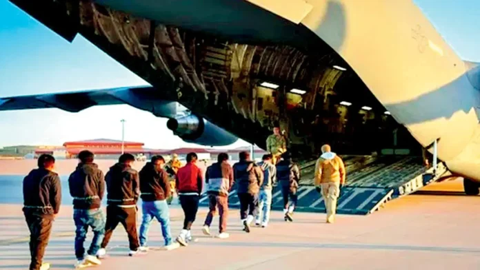 US Repatriates 37660 People In First Round, US Repatriates 37660 People, 37660 People In First Round, Homeland Security, Joe Biden, Triciya Mec Laflin, Zo Biden, Illegal Immigrants, America With Illegal Immigrants, Cracked Feet, Soft Feet, India, Donald Trump, Trump, New York, America, USA, America News, America Live Updates, National News, International News, Live Updates, Breaking News, Headlines, Live News, Mango News, Mango News Telugu