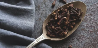 If You Soak Cloves In Water And Drink It