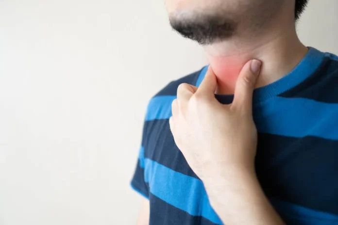 If You Have A Hoarse Scratchy Throat This Is How You Get Rid Of It