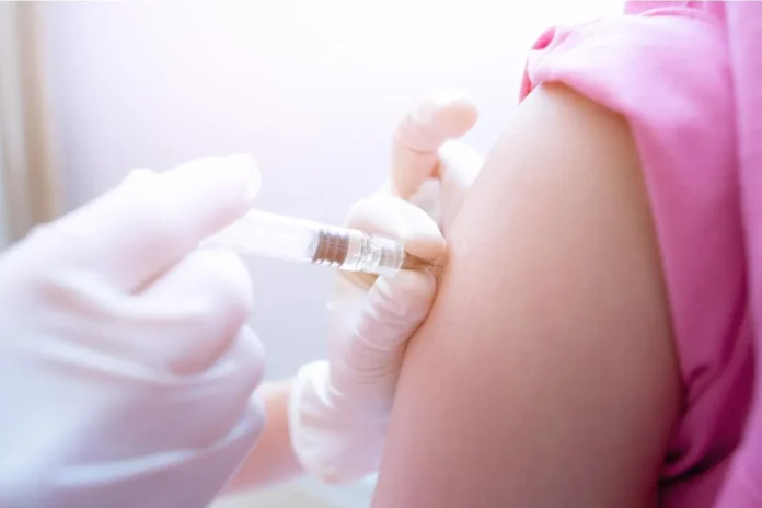 Cancer Vaccine For Girls Within 6 Months