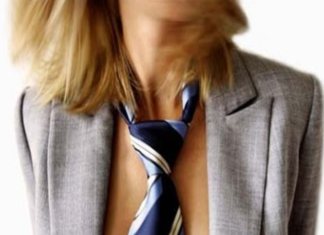 LifeStyle,How to,how to tie a tie,double windsor,prom,wedding,formal,funeral,beginner,doublewindsor,double-windsor,Windsor Knot,Necktie (Garment),The 85 Ways To Tie A Tie (Book),Knot (Literature Subject),Clothing (Industry),Tricks,Tips,Silk Tie,Uk Ties,Tie Wedding,Tie Online,Tie,Kids Tie,Tie Next,Self Bow,Mens Bow