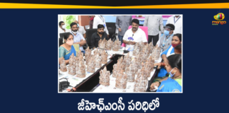 Minister Talasani Srinivas Yadav Distributed Ganesh Idols at Masab Tank