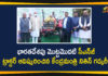 Union Minister Nitin Gadkari Unveiled India's first CNG Tractor Today,Mango News,Mango News Telugu,Nitin Gadkari Introduces India's First Retrofitted CNG Tractor,India’s first CNG tractor unveiled Govt claims annual saving of ₹1 lakh on fuel costs Gadkari unveils India’s first CNG tractor,Nitin Gadkari Unveils India's First-ever Economical And Environment-friendly CNG Tractor,India's first CNG tractor introduced Nitin Gadkari claims savings up to Rs 1.5 lakh annually,India's First Retrofitted CNG Tractor Launched by Union Minister Nitin Gadkari,India's First Retrofitted CNG Tractor Launched by Union Minister Nitin Gadkari,Nitin Gadkari inaugurates India's first CNG tractor which aims to benefit farmers