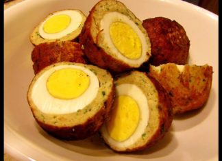 Nargis kofta,nargisi kofta,minced mutton curry,mutton balls,minced mutton balls,kofta recipes,hyderabadi recipes,aha yemi ruchi,maa voori vanta,masterchef,abhiruchi,man vs food,khana khazana,desi khana,cookery shows,indian cuisine,indian sweets,indian food recipes,indian dishes,indian desserts,indian recipes,recipes,south indian food,indian food,south indian recipes,chicken65,vegetarian recipes,biryani,salt,pepper,healthy recipes