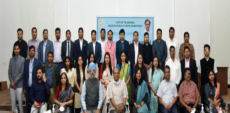 Bihar officers meets Telangana Chief Secretary, Bihar officers meets Telangana Chief Secretary On GST, Chief Secretary briefs Bihar delegatio, Chief Secretary Somesh Separate tags with Kumar, Commercial tax revenues doubled in State, Mango News, Somesh Kumar, Telangana Chief Secretary Somesh Kumar, Telangana CS, Telangana CS Somesh Kumar, Telangana CS Somesh Kumar explains GST execution, TS achieved rapid progress in increasing tax base