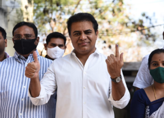 తెలంగాణలో కొనసాగుతున్న పట్టభద్రుల ఎమ్మెల్సీ ఎన్నికల పోలింగ్ Graduates MLC Elections Polling In Telangana, Graduates MLC Elections Polling Updates, Mango News, MLC Elections, MLC Elections Polling, MLC Elections Polling In Telangana, Telangana Graduates MLC Elections Polling Live, Telangana Graduates MLC Elections Polling Live Updates, Telangana Graduates MLC Elections Polling Updates, Telangana MLC Elections, Telangana MLC Elections 2021, Telangana MLC Elections Polling, Telangana MLC Elections Polling Live Updates