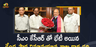 Civil Aviation Secretary, CM KCR Meet Civil Aviation Secretary Pradeep Singh Kharola, Mango News, Pradeep Singh Kharola, Pradeep Singh Kharola Meets CM KCR, Pragathi Bhavan, Telangana CM KCR, Union Civil Aviation Secretary Pradeep Singh, Union Civil Aviation Secretary Pradeep Singh Kharola Meets CM KCR, Union Civil Aviation Secretary Pradeep Singh Kharola Meets CM KCR at Pragathi Bhavan