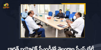 Bharat Biotech CMD, Bharat Biotech CMD Dr Krishna Ella, Bharat Biotech Corona Vaccine, Bharat Biotech Covaxin, Bharat Biotech responds positively to Telangana, CS Somesh Kumar Held a Meeting with Discom, CS Somesh Kumar Held Meeting with Bharat Biotech CMD Dr Krishna Ella, CS Somesh Kumar holds a meeting, Mango News, Somesh Kumar, State requests Bharat Biotech to accord priority in vaccine, Telangana CS, Telangana CS Somesh Kumar, Telangana CS Somesh Kumar Held Meeting, Telangana CS Somesh Kumar Held Meeting with Bharat Biotech CMD Dr Krishna Ella