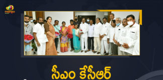 Chakali Ailamma, Chakali Ilamma, Chakali Ilamma Birth and Death Anniversaries Officially by State Govt, Chakali Ilamma Birth Anniversary, Chakali Ilamma birth death anniversaries, Chakali Ilamma Death Anniversary, Chakali Ilamma Family Meets CM KCR, Family Members of Chakali Ailamma, Family Members of Chakali Ailamma Meets CM KCR, Family Members of Chakali Ailamma Meets CM KCR at Pragati Bhavan, freedom fighter Chakali Ilamma, magno news, Pragati Bhavan