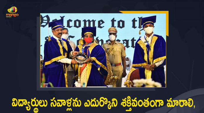 81st Convocation of Osmania University, Governor Tamilisai emphasizes on innovation at OU, Mango News, Osmania University, Osmania University 81st Convocation, OU 81st Convocation, Tamilisai Soundararajan, Tamilisai Soundararajan Addressed at OU 81st Convocation, telangana governor, Telangana Governor Tamilisai Soundararajan, Telangana Governor Tamilisai Soundararajan Addressed at OU, Telangana Governor Tamilisai Soundararajan Addressed at OU 81st Convocation, Women to rule at Osmania University Convocation