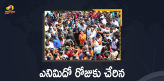 Mango News, Praja Prasthanam Padayatra Reached to 8th Day, Praja Prasthanam Padyatra, Sharmila launch praja prasthana yatra, telangana, YS Sharmila, YS Sharmila follows in YSR’s footsteps, YS Sharmila Launches Praja Prasthanam Padyatra, YS Sharmila Launches Praja Prasthanam Padyatra Against TRS, YS Sharmila Launches Praja Prasthanam Padyatra Against TRS Rule, YS Sharmila Praja Prasthanam Padayatra, YS Sharmila Praja Prasthanam Padayatra Reached to 8th Day, YSRTP, YSRTP Chief YS Sharmila