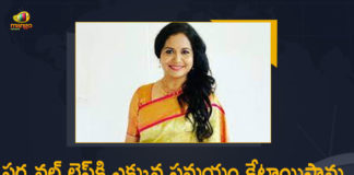 I Will Give More Priority to My Personal Life Than Professional Life, Mango News, Mango News Telugu, Singer Sunitha, Singer Sunitha About Personal Life, Singer Sunitha About Professional Life, Sunitha, sunitha husband, Sunitha Marriage Life, Sunitha Ram, Sunitha Upadrashta, Sunitha Upadrashta Interview, Sunitha Upadrashta Latest Interview, Sunitha’s memorable moments