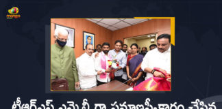 TRS Leader Shambipur Raju Takes Oath as MLC Today, Shambipur Raju Takes Oath as MLC Today, MLC, TRS Leader Shambipur Raju, Shambipur Raju, Member of Legislative Council, Shambhipur Raju takes oath as MLC, Shambhipur Raju takes oath as Member of Legislative Council, TRS, TRS Latest News, TRS Latest Updates, Shambhipur Raju takes oath as Member of Legislative Council Today, Mango News, Mango News Telugu,