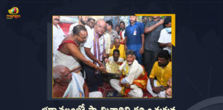 TDP Chief Chandrababu Visits Sita Ramachandraswamy Temple on Second Day Tour of Bhadrachalam Flood Affected Areas, TDP President Chandrababu Visits Sita Ramachandraswamy Temple on Second Day Tour of Bhadrachalam Flood Affected Areas, TDP Chief Chandrababu Second Day Tour of Bhadrachalam Flood Affected Areas, TDP Chief Chandrababu Visits Sita Ramachandraswamy Temple, Bhadrachalam Flood Affected Areas, TDP Chief Chandrababu Second Day Tour, Sita Ramachandraswamy Temple, TDP President Chandrababu, TDP Chief Chandrababu, Nara Chandrababu Naidu, Bhadrachalam Flood Affected Areas News, Bhadrachalam Flood Affected Areas Latest News, Bhadrachalam Flood Affected Areas Latest Updates, Bhadrachalam Flood Affected Areas Live Updates, Mango News, Mango News Telugu,