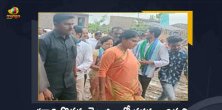 Telangana YSRTP Chief YS Sharmila Visits The Flood Affected Areas in Bhadradri Kothagudem District, YSRTP Chief YS Sharmila Visits The Flood Affected Areas in Bhadradri Kothagudem District, YS Sharmila Visits The Flood Affected Areas in Bhadradri Kothagudem District, Telangana YSRTP Chief Visits The Flood Affected Areas in Bhadradri Kothagudem District, Bhadradri Kothagudem District Flood Affected Areas, Flood Affected Areas in Bhadradri Kothagudem District, Bhadradri Kothagudem District, Flood Affected Areas, YSR Telangana Party Founder-President YS Sharmila, Telangana YSRTP Chief YS Sharmila, YSRTP Chief YS Sharmila, Telangana YSRTP Chief, YS Sharmila, Bhadradri Kothagudem District Flood Affected Areas News, Bhadradri Kothagudem District Flood Affected Areas Latest News, Bhadradri Kothagudem District Flood Affected Areas Latest Updates, Bhadradri Kothagudem District Flood Affected Areas Live Updates, Mango News, Mango News Telugu,