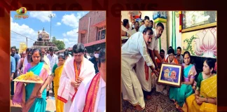 TRS MLC Kalvakuntla Kavitha Visits Srisailam Mallikarjuna Swamy Temple Performs Special Poojas, TRS MLC Kalvakuntla Kavita Visited Srisailam Mallanna, Kalvakuntla Kavita Offered Special Pooja, TRS MLC Kalvakuntla Kavita, Srisailam Mallanna, Kalvakuntla Kavita Visited Srisailam Mallanna, Telangana MLC Kalvakuntla Kavita, Kalvakuntla Kavita, TRS MLC Kavita Latest News And Updates, Mango News, Mango News Telugu, TRS MLC Kavita, TRS MLC Kavita Visited Srisailam Mallanna, TRS MLC Kavita Special Pooja To Srisailam Mallanna, Srisailam Mallanna Temple, Srisailam Mallanna News And Live Updates