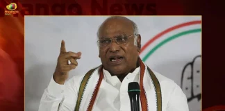 Congress Presidencial Elections Senior Leader Mallikarjun Kharge Elected as New Congress President, Congress Presidencial Elections, Indian National Congress New President, Mallikarjun Kharge New President, Indian National Congress New President Mallikarjun Kharge, Mango News, Mango News Telugu, Congress President Election, Sonia Gandhi Rahul Priyanka Voted , Candidates Kharge Sashi Tharoor,Aicc President Rahul Gandhi, Rahul Gandhi Aicc President, All India Congress Committee , Indian National Congress, Sonia Gandhi, Mallikarjun Kharge