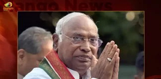 Congress President Mallikarjun Kharge Forms Steering Committee with 47 Members in Place of Congress Working Committee, Congress President Mallikarjun Kharge, Steering Committee, 47 Members in Place of Congress Working Committee, Congress Working Committee, Mango News,Mango News Telugu, Mallikarjun Kharge Congress President ,Former Congress President Sonia Gandhi, Shashi Tharoor , Sonia Gandhi, Sonia Gandhi News, Congress Presidential Election, Rahul Gandhi Bharat Jodo Yatra