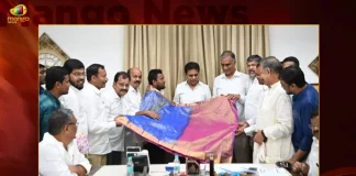 Ministers KTR Harish Rao Launches Siri Chandana Pattu Saree Made By Handloom Artist Vijay, Siri Chandana Pattu Saree, Siri Chandana Pattu Saree By Handloom Artist Vijay, Ministers KTR Harish Rao Launches Siri Chandana Pattu, Mango News, Mango News Telugu, Siri Chandana Pattu With 27 Flavoured Scent Styles, Siri Chandana Pattu, Artist Vijay Siri Chandana Pattu, Siri Chandana Pattu Launch By KTR And Harish Rao, Siri Chandana Pattu, Siri Chandana Pattu Saree, Handloom Artist Vijay, Minister KTR, Telangana Minister Harish Rao