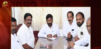 Munugode By-Poll Minister Jagadish Reddy Meets CPI CPM Leaders and Plans For Public Meeting on Oct 12, Minister Jagadish Reddy Meets CPI CPM Leaders, Plans For Public Meeting on Oct 12, Munugode By-Poll, Mango News, Mango News Telugu, TRS Party Victory, TRS Party, Munugode By-Poll, TRS Party Munugode By-Poll, Munugode Bypoll Elections, Munugode Bypoll, CM KCR News And Live Updates, Telangna Congress Party, Telangna BJP Party, YSRTP , Munugode By Polls, Munugode Election Schedule Release, Munugode Election, Munugode Election Latest News And Updates