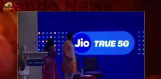 Reliance Jio Formally Launches New-Age High-Speed 5G Services in The Country Today, Reliance Industries Chairman Mukesh Ambani, Mukesh Ambani Office in Singapore, Reliance Industries, Mango News, Mango News Telugu, Mukesh Ambani Latest News And Updates, Reliance Industries News And Live Updates, Singapore Reliance Industries, Reliance Industries Singapore, Mukesh Ambani To Open Family Office In Singapore, Mukesh Ambani JIO, Mukesh Ambani JIO 5G Services, Ambani Setting Up Family Office In Singapore