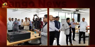 CS Somesh Kumar Along with Senior Govt Officials Visited T-Hub and Participated in Innovation Workshop, CS Somesh Kumar Visited T-Hub, TS Senior Govt Officials Visited T-Hub,40 IAS Officers Team Visited T-Hub, Mango News, Mango News Telugu, T-Hub Visited By IAS Officers,IAS Officers Participated Innovation Workshop, TS IAS Officers Innovation Workshop, T-Hub , T-Hub Startups, Telangana Cs Somesh Pats T-Hub For Startups Growth, T-Hub Twitter Live Updates, T-Hub Latest News Annd Updates