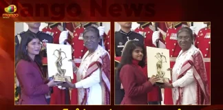 National Sports and Adventure Awards 2022 President Droupadi Murmu Presents Awards For Nominated Players and Coaches,Arjuna awards ceremony,Arjuna awards at Rashtrapati Bhavan,Rashtrapati Bhavan,President Murmu honored coaches, President Murmu honored players,Mango News,Mango News Telugu,National Sports Awards,National Adventure Awards,President Droupadi Murmu,Awards For Nominated Players,Awards For Coaches,National Sports Day 2022