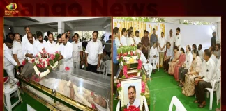 CM KCR Pays Tribute to Late Actor Kaikala Satyanarayana at Banjara Hills Consoled Family Members,CM KCR Pays Tribute to Late Actor Kaikala Satyanarayana,Many Film And Political Celebrities, Including Prime Minister Modi, Mourned The Death Of Kaikala Satyanarayana,Mango News,Mango News Telugu,Kaikala Satyanarayana Age,Kaikala Satyanarayana Death,Kaikala Satyanarayana Health,Kaikala Satyanarayana Wife,Kaikala Satyanarayana Wikipedia,Kaikala Satyanarayana Cast Name,Kaikala Satyanarayana Son,Kaikala Satyanarayana Is Alive,Telugu Actor Kaikala Satyanarayana,Kaikala Satyanarayana Actor,Kaikala Satyanarayana Kgf,Actor Kaikala Satyanarayana,Actor Kaikala Satyanarayana Age,Kaikala Satyanarayana And Kgf