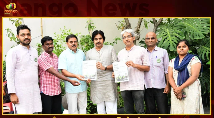 Janasena Chief Pawan Kalyan Announced Round Table Meeting to be held soon on Farmers Problems,Janasena Chief Pawan Kalyan,Pawan Kalyan Announced Round Table Meeting,Janasena Meeting to be held on Farmers Problems,Mango News,Mango News Telugu,Janasena Party Round Table Meeting,Janasena Farmers Problems Meeting,Janasena Farmers Problems Meeting News,Janasena Farmers Problems Meeting Latest Updates,Janasena Chief Pawan Kalyan Latest News,Janasena Chief Pawan Kalyan Live Updates