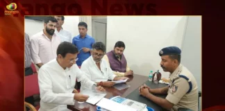 Karnataka Congress Files Complaint Against Union Home Minister Amit Shah For Provocative Statements,Karnataka Congress Files Complaint,Complaint Against Union Home Minister,Complaint Against Amit Shah,Home Minister Amit Shah For Provocative Statements,Complaint Against Amit Shah For Provocative Statements,Mango News,Mango News Telugu,Karnataka Congress Files Complaint,Karnataka Polls 2023,Congress's Police Complaint,Shah riot remarks,Karnataka CM Bommai Reacts,Congress alleges Amit Shah of promoting,Karnataka Congress Complaint Latest News,Karnataka Congress Complaint Latest Updates