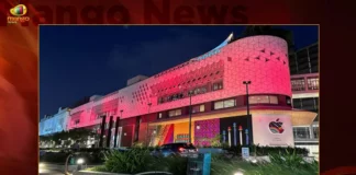 Tech Giant Apple To Open India's First Outlet in Mumbai on April 18 and Second Store at Delhi on April 20,Tech Giant Apple,Apple To Open India's First Outlet,Apple First Outlet in Mumbai,Mango News,Mango News Telugu,Apple Second Store at Delhi,Apple Outlet India News,Apple Outlet India Laetst News,Apple Outlet India Live News,Apple Outlet India Live Updates,Apple Outlet India Latest News and Updates,Apple Outlet India Updates,Apple Outlet India Mumbai,Apple Outlet India Delhi