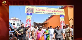 Telangana Governor Tamilisai Assures Will Take To The Centre Demand of Five Gram Panchayats Which Merged in AP,Telangana Governor Tamilisai,Tamilisai Assures Will Take To The Centre Demand,Five Gram Panchayats Which Merged in AP,Tamilisai Assures Demand of Five Gram Panchayats,Mango News,Mango News Telugu,Telangana Governor Tamilisai Latest News,Telangana Governor Tamilisai Latest Updates,Telangana Governor Tamilisai Live News,Five Gram Panchayats News Today,Governor Tamilisai News Today